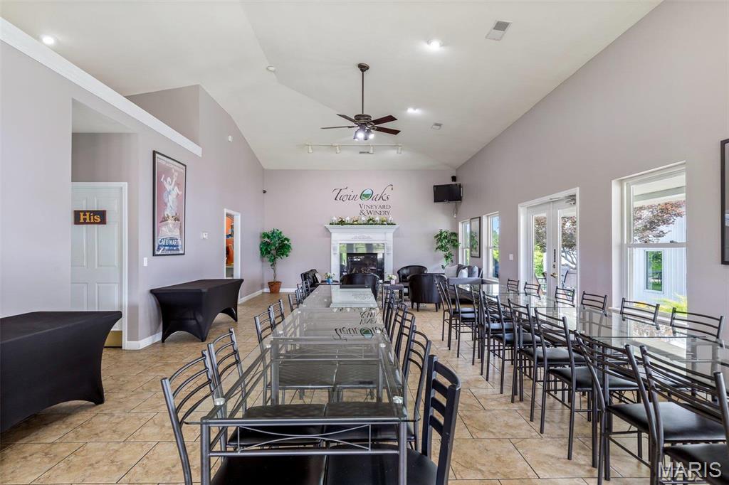 n/a - Commercial Sale