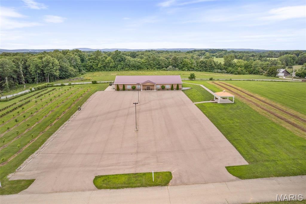 n/a - Commercial Sale