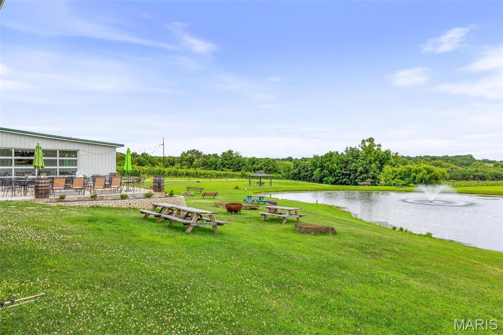 n/a - Commercial Sale