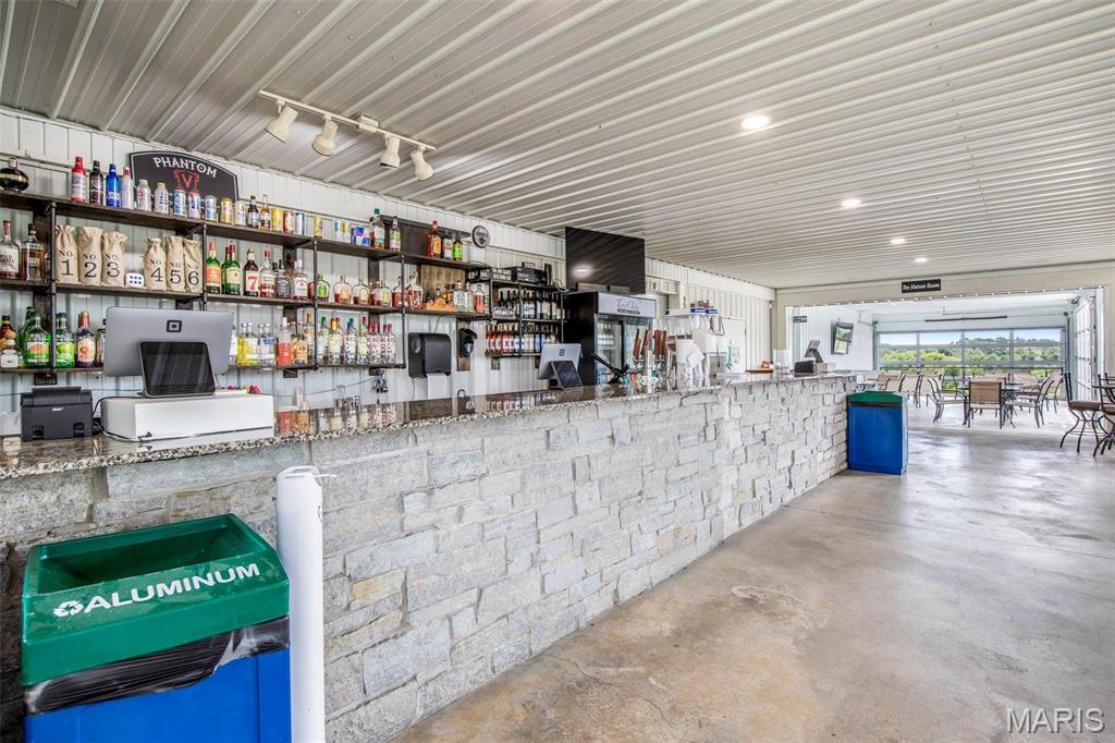 n/a - Commercial Sale