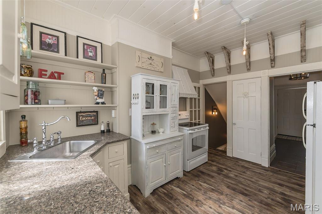 Crescent Ave - Residential