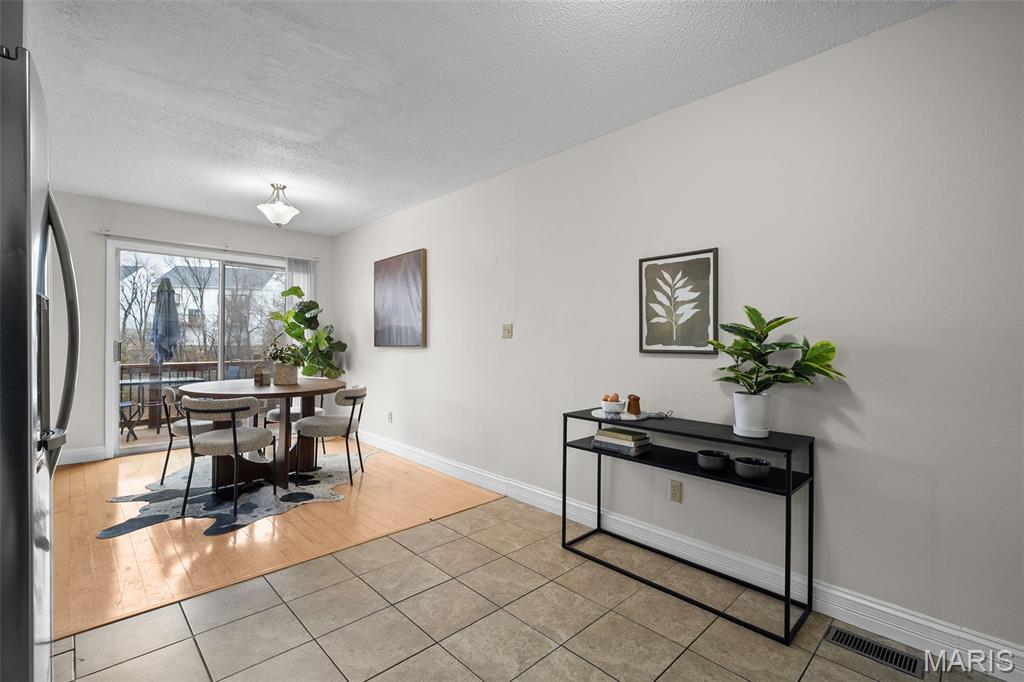 Hickory Sound Condo I Ph I - Residential