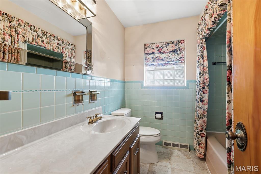 Bellewood Park Sec 5 Blk B Lts 8 & - Residential