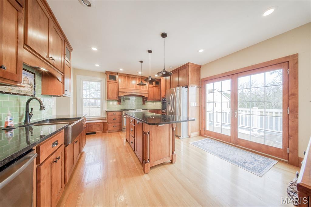 1601 E State Route 72