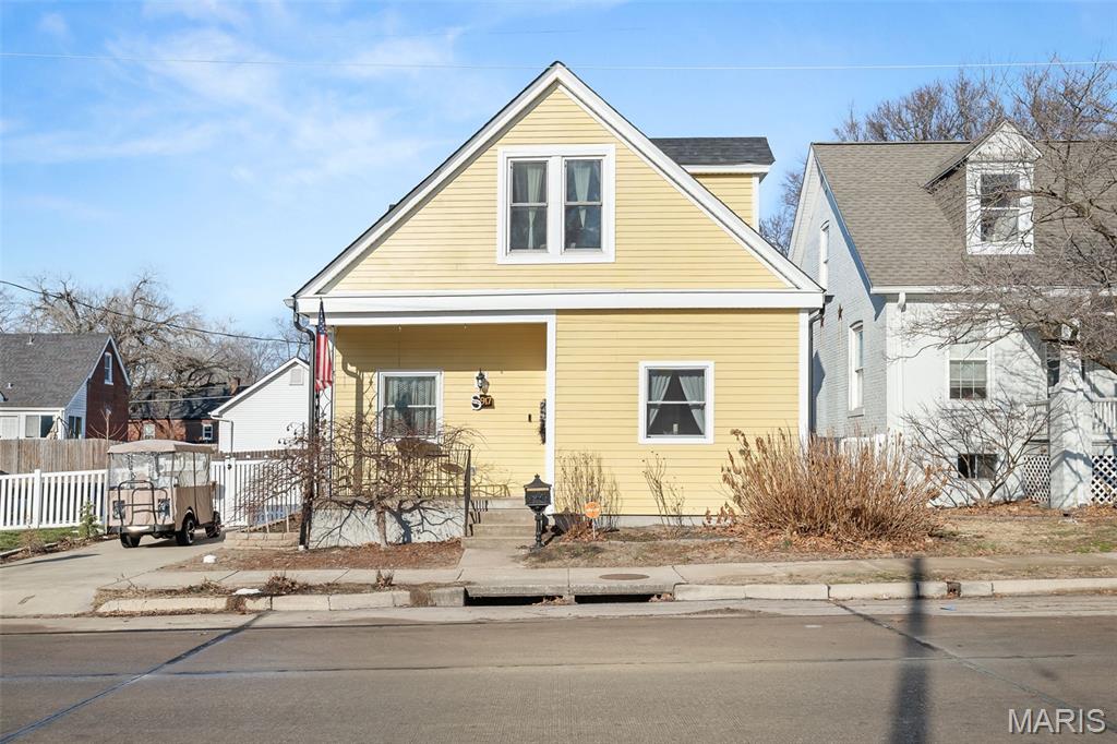 903 & 917 N 5th St - Residential