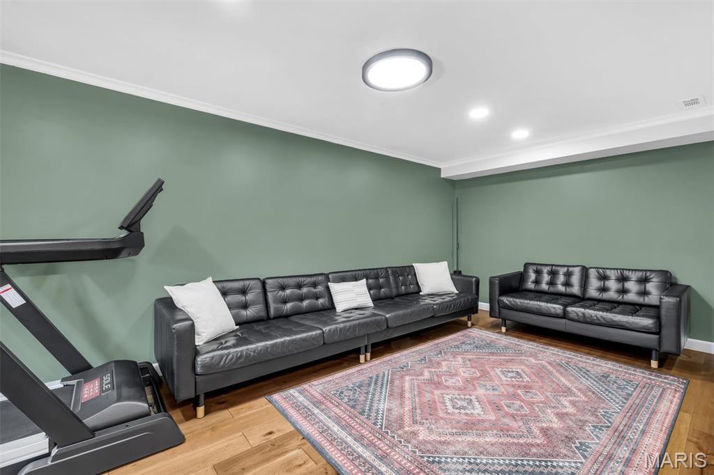 Spring Hill Farm Condo Ph 1-B - Residential