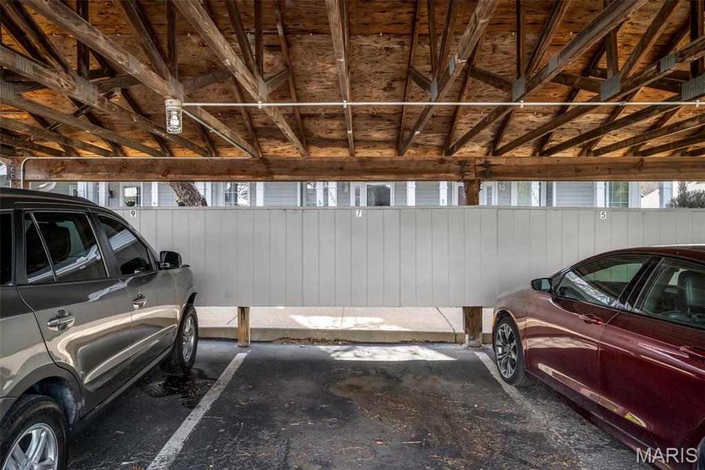 Spring Hill Farm Condo Ph 1-B - Residential