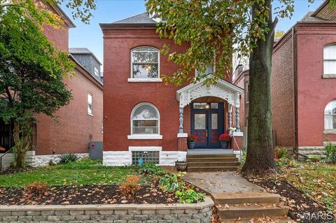 2842 Shenandoah Avenue St Louis MO 63104