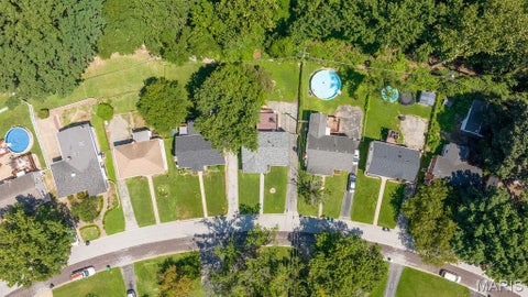 Photo of 7133 Circleview Drive, Affton, MO 63123 (MLS # 26044409)