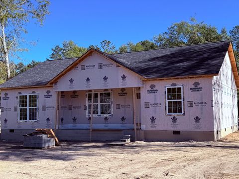 Photo of 142 Rosewood Drive, Barnwell, SC 29812 (MLS # 220211)