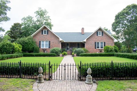 Photo of 65 Linda Gayle Drive, Barnwell, SC 29812 (MLS # 217398) Photo of 65 Linda Gayle Drive, Barnwell, SC 29812 (MLS # 217398)