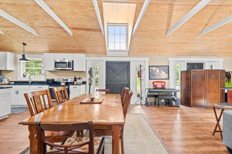 Tiny photo for 607 Colleton Avenue SE, Aiken, SC 29801 (MLS # 221708)