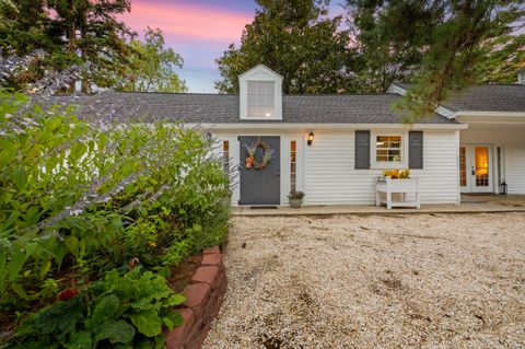 Tiny photo for 607 Colleton Avenue SE, Aiken, SC 29801 (MLS # 221708)