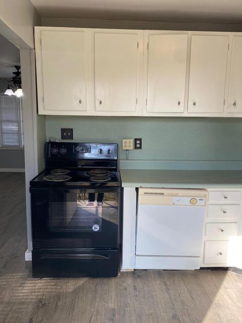 Tiny photo for 122 Palmetto Avenue, North Augusta, SC 29841 (MLS # 220689)