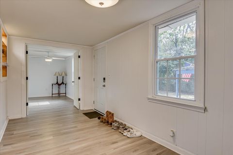 Tiny photo for 303 Columbia Avenue NW, Aiken, SC 29801 (MLS # 221285)