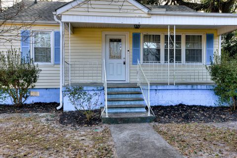 Tiny photo for 303 Columbia Avenue NW, Aiken, SC 29801 (MLS # 221285)