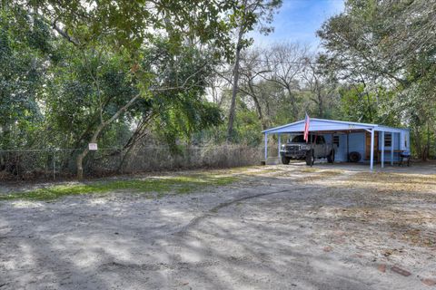 Tiny photo for 303 Columbia Avenue NW, Aiken, SC 29801 (MLS # 221285)