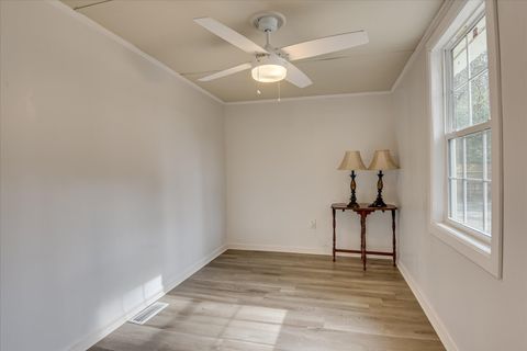 Tiny photo for 303 Columbia Avenue NW, Aiken, SC 29801 (MLS # 221285)