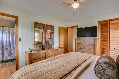 Tiny photo for 26 Flower Square, Trenton, SC 29847 (MLS # 219186)
