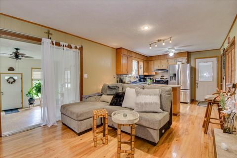 Tiny photo for 26 Flower Square, Trenton, SC 29847 (MLS # 219186)