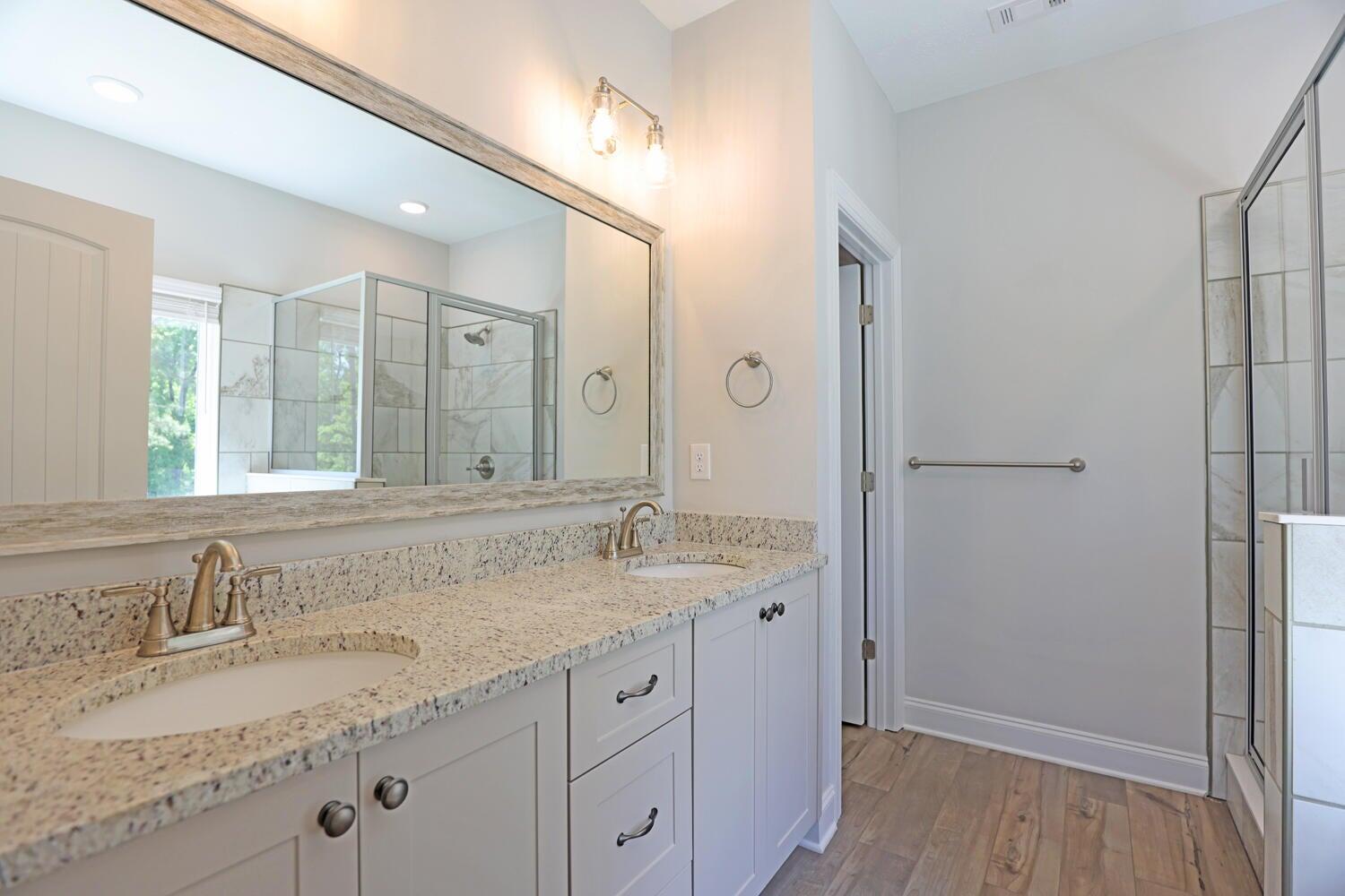 North Augusta, South Carolina 29860, United States, 4 Bedrooms Bedrooms, ,3 BathroomsBathrooms,Residential,Pending,58660