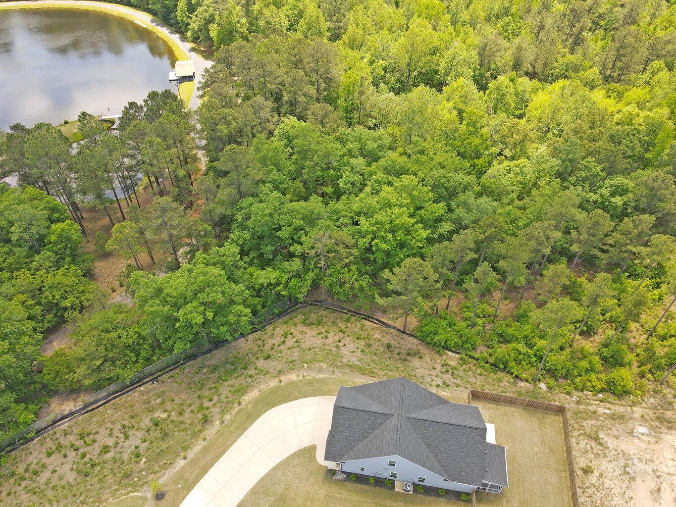 North Augusta, South Carolina 29860, United States, 4 Bedrooms Bedrooms, ,3 BathroomsBathrooms,Residential,Pending,58660