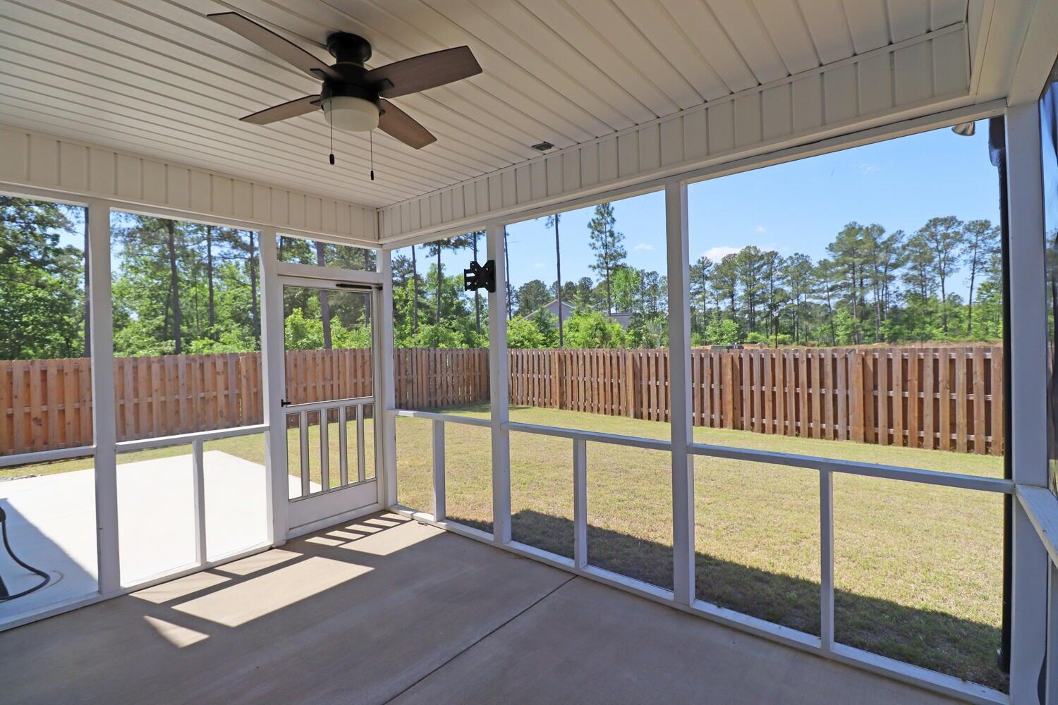 North Augusta, South Carolina 29860, United States, 4 Bedrooms Bedrooms, ,3 BathroomsBathrooms,Residential,Pending,58660