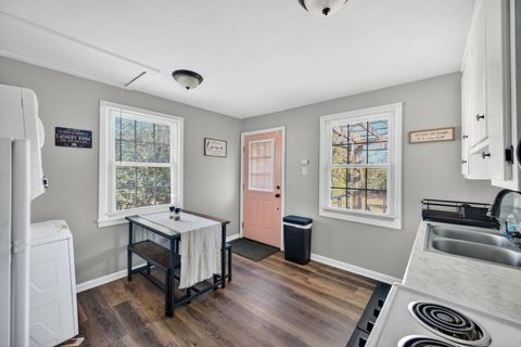 Tiny photo for 2808 Richmond Hill Road, Augusta, GA 30906 (MLS # 221520)
