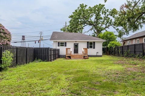 Tiny photo for 1823 Wrightsboro Road, Augusta, GA 30904 (MLS # 218388)
