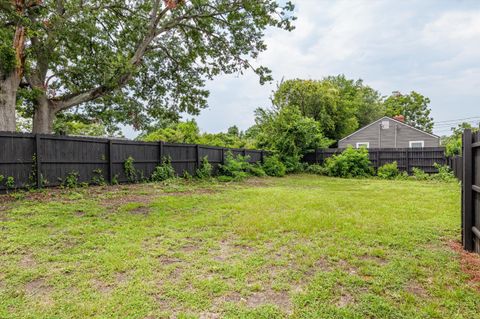 Tiny photo for 1823 Wrightsboro Road, Augusta, GA 30904 (MLS # 218388)