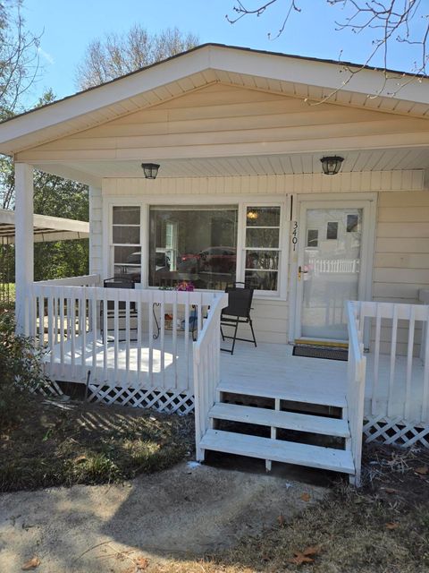 Photo of 3401 Westmont Drive, Aiken, SC 29801 (MLS # 222060)