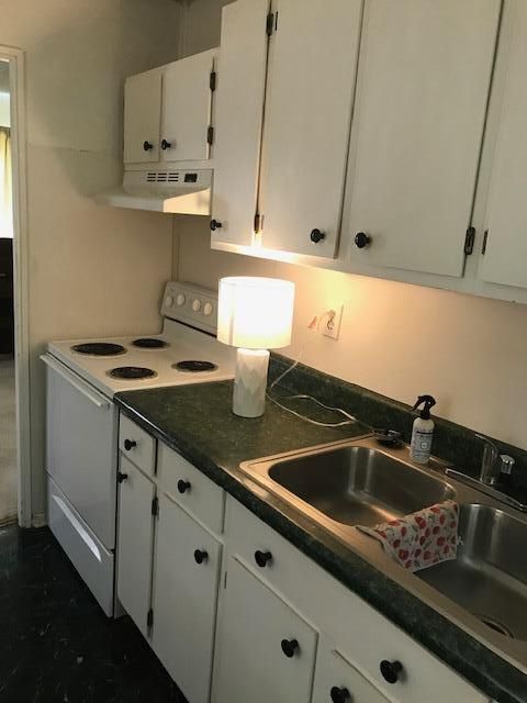 Tiny photo for 284 Oriole Drive, Barnwell, SC 29812 (MLS # 217374)