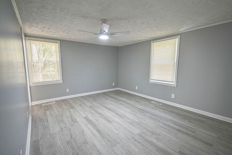 Tiny photo for 304 Depot Avenue NE, Salley, SC 29137 (MLS # 220043)