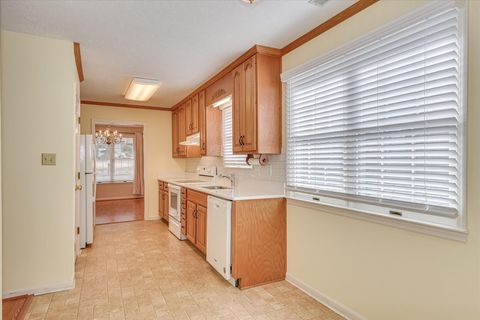 Tiny photo for 510 Larchmont Place, Aiken, SC 29801 (MLS # 221648)