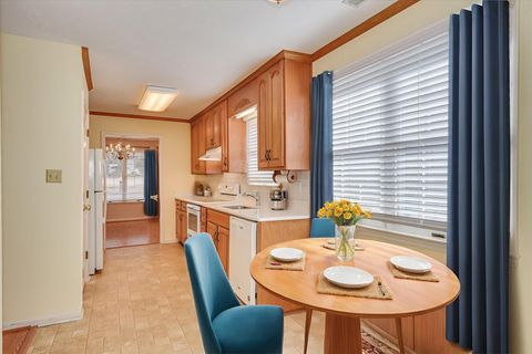 Tiny photo for 510 Larchmont Place, Aiken, SC 29801 (MLS # 221648)