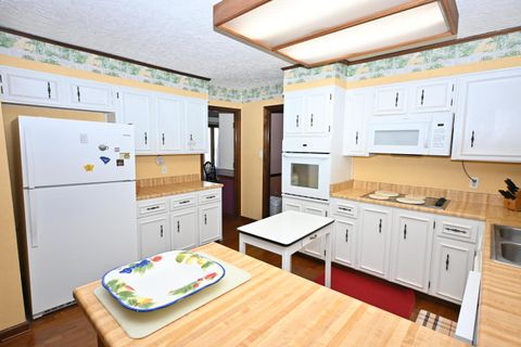 Tiny photo for 550 Old Shoals Road, Monetta, SC 29105 (MLS # 221262)