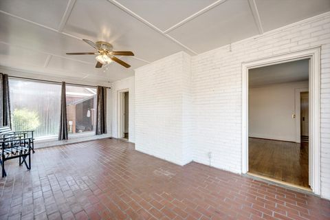 Tiny photo for 927 Hayne Avenue SW, Aiken, SC 29801 (MLS # 220437)