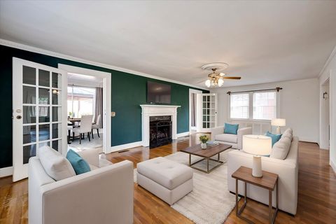 Tiny photo for 927 Hayne Avenue SW, Aiken, SC 29801 (MLS # 220437)