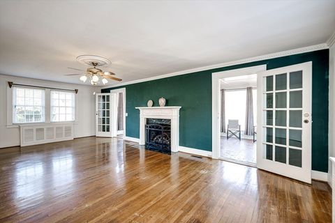 Tiny photo for 927 Hayne Avenue SW, Aiken, SC 29801 (MLS # 220437)