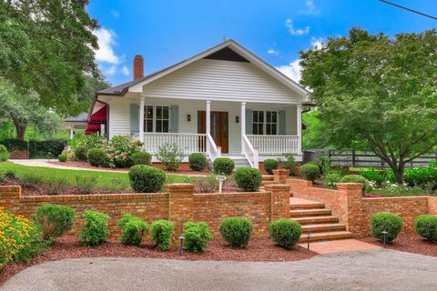 Photo of 574 Newberry Street SW, Aiken, SC 29801 (MLS # 218159)