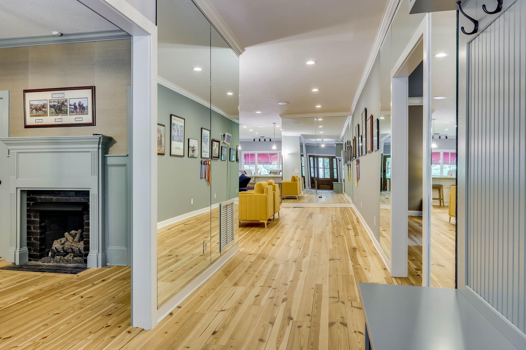 574 Newberry Street SW