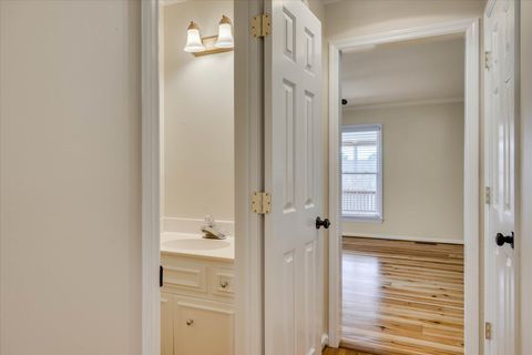 Tiny photo for 80 Woodlawn Lane, North Augusta, SC 29841 (MLS # 220159)