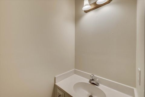 Tiny photo for 80 Woodlawn Lane, North Augusta, SC 29841 (MLS # 220159)