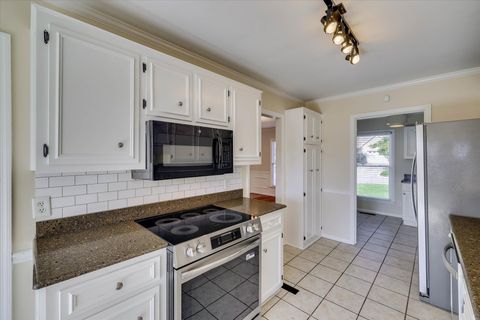 Tiny photo for 80 Woodlawn Lane, North Augusta, SC 29841 (MLS # 220159)