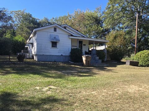 Photo of 101 Simms Street, Graniteville, SC 29829 (MLS # 220281) Photo of 101 Simms Street, Graniteville, SC 29829 (MLS # 220281)