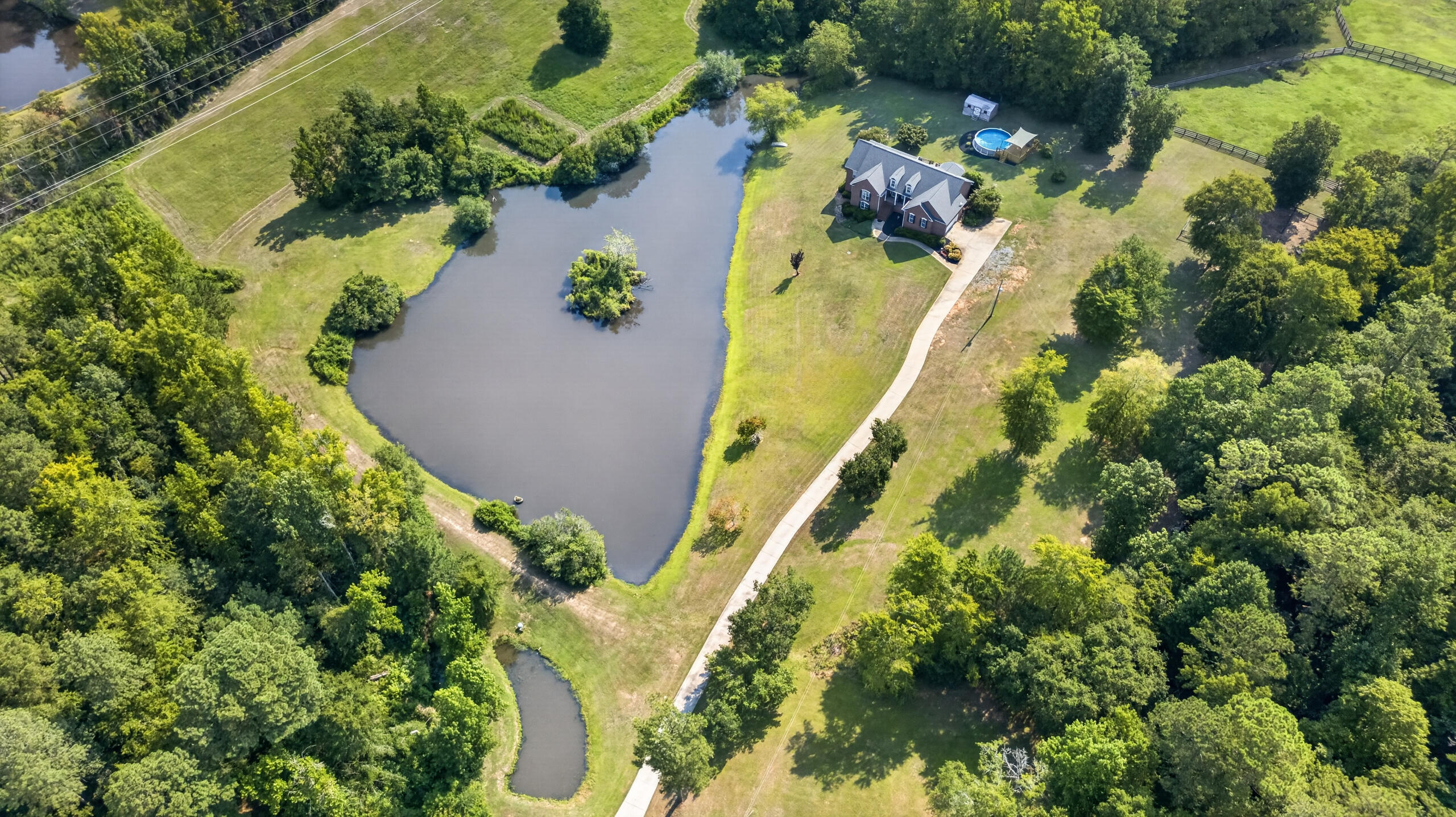 33 Scenic Drive