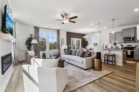 Tiny photo for 806 Brisbane Court, Graniteville, SC 29829 (MLS # 221605)