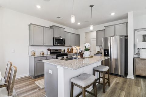 Tiny photo for 806 Brisbane Court, Graniteville, SC 29829 (MLS # 221605)