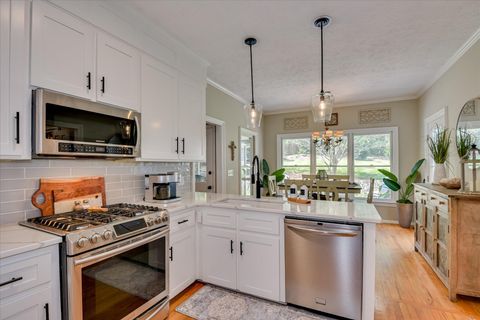 Tiny photo for 19 Shrewsbury Lane, Aiken, SC 29803 (MLS # 219400)