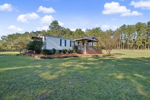 Tiny photo for 448 Blossom Road, Barnwell, SC 29812 (MLS # 220054)
